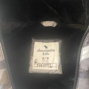 Abercrombie kids great warm coat lined with hood used slight tear zips